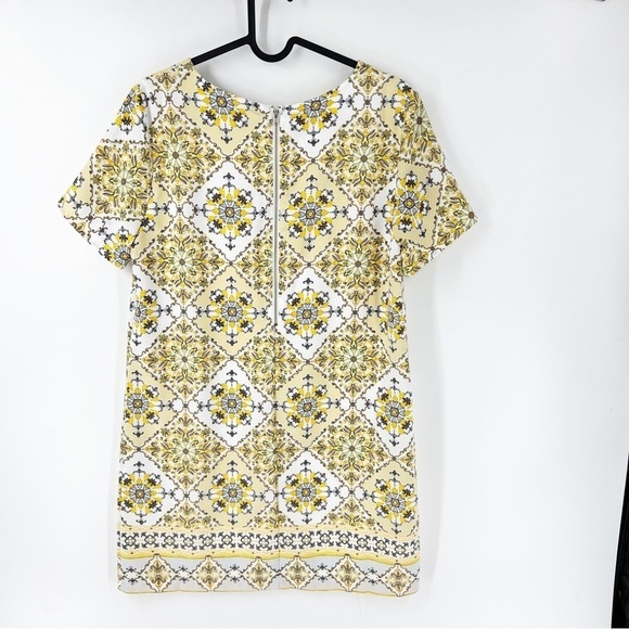 ✅ Lulus Dandy Lion Yellow Boho Print Shift Dress SMALL - Picture 5 of 7
